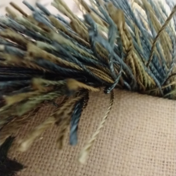 NWT Silk embroidered on linen/Cotton Fringe trim pillows - Picture 8 of 12